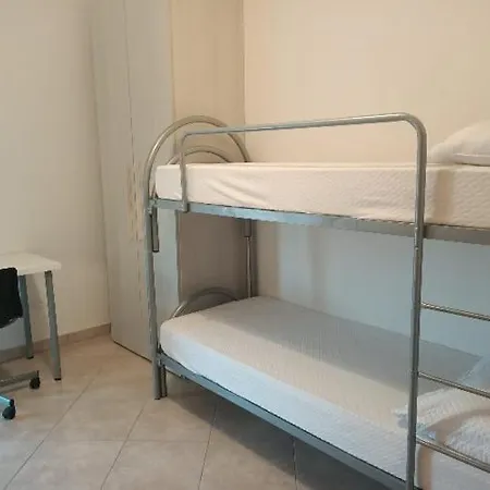 Appartement Donizetti 8 *